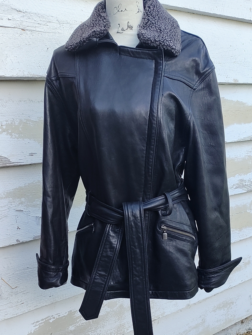 Coldwater Creek Black Lambskin Leather Jacket Removable Gray Sherpa Collar
